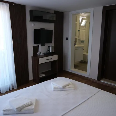 Yildiz Hotel