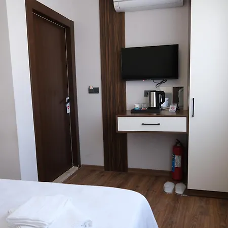 Yildiz Hotel